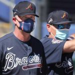 Bravos extienden el contrato del mánager Brian Snitker liga