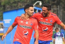 Juan Barrera marca su primer gol con el CSD Municipal juan