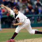 Galvis impide que Indios completen el sin hit ante Azulejos trevor