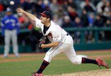 Galvis impide que Indios completen el sin hit ante Azulejos trevor