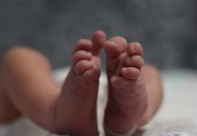 Muere un bebé de seis semanas a causa del coronavirus en Estados Unidos bebe