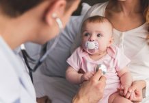 Inicia juicio de médico español acusado de abusar a 52 niños suecia