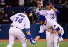 Smoak pega 2 jonrones; Azulejos derrotan a Yanquis justin