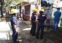 Bomberos inspeccionan tramos de pólvora en rotonda La Virgen tramos de polvora