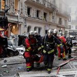 Hallan el cadáver de una mujer sepultada por una explosión en París francia