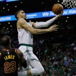 Celtics doblegan a Cavs y retoman delantera celtics
