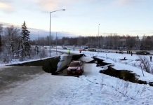 Dos potentes terremotos deforman carreteras de Alaska estados unidos