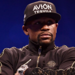 Mayweather Jr: » La pelea entre Canelo y Golovkin debería de darse» floyd