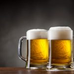 Aprende a preparar cerveza artesanal en casa (VIDEOS) dia internacional de la cerveza