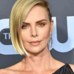Charlize Theron habla de cómo su madre mató a su padre charlize theron