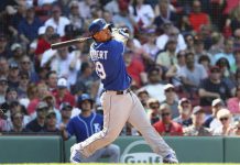 Royals asignan a Cheslor Cuthbert a Ligas Menores cheslor