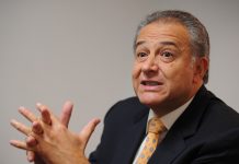 Exvicepresidente colombiano rechaza acusaciones de narco en juicio contra El Chapo el chapo