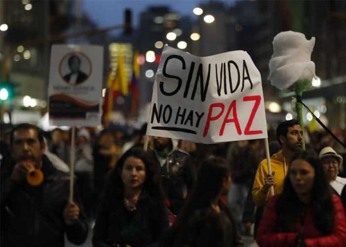 Colombia_ktDV65W lideresa social