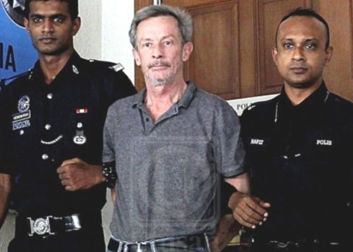 Condenado_4nOZpon estadounidense