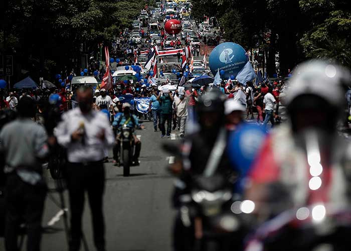 Costa-Rica_AjApPDm empleados