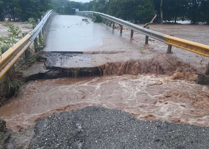 Costa-Rica_qwxmZQi lluvias