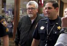 Allanan sede de arquidiócesis en Texas por presunto abuso de sacerdote texas
