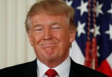 Trump revisa el informe sobre la trama rusa