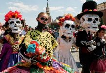 Desfile del Día de los Muertos da vida al corazón de Moscú (Fotos) plaza roja