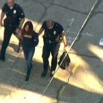 Alumna desata tiroteo en una escuela de Los Ángeles, hay dos heridos