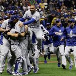 Dodgers derrotan 5-1 a Cerveceros y avanzan a Serie Mundial yasiel