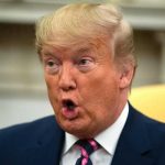 Donald Trump retuitea un video con falsedades sobre el nuevo coronavirus donald trump