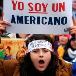 accion diferida para los llegados en la infancia