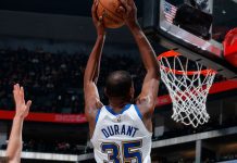 Durant anota 33 y Warriors aguantan para vencer a Kings