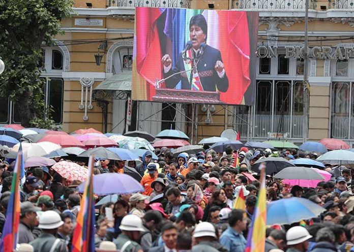 EM_lgxILbX evo morales