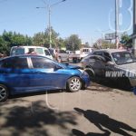 Managua: Colisión entre taxi y vehículo particular deja dos lesionados nicaragua