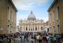 Vaticano pide a presidentes de episcopados que se reúnan con víctimas abusos presidentes de espiscopados