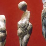 Hallan a una ‘Kim Kardashian’ de marfil en santuario de Rusia (Fotos) rusia