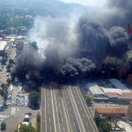 Al menos un muerto y más de 60 heridos en la explosión de un camión en Italia italia