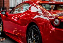 Se roba lujoso Ferrari en medio de una prueba de conducción alemania