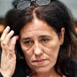 Francia manda a prisión a madre que ocultó a su bebé en maletero francia