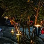Familias salvadoreñas celebran Día de los Farolitos desde sus casas el salvador