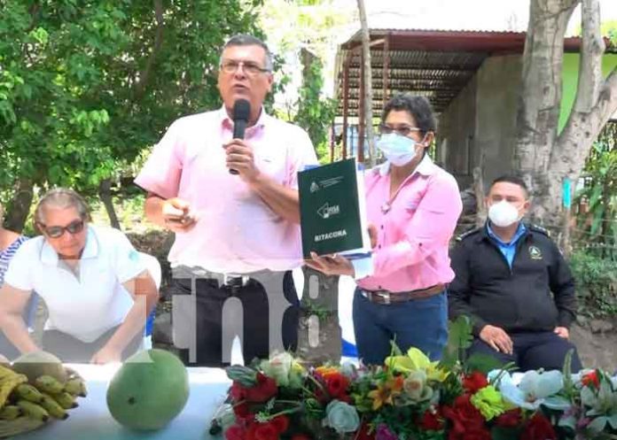 nicaragua, isla de ometepe, nuevo fise, proyecto de saneamiento, familias,