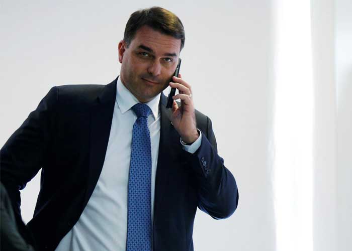 Flavio-Bolsonaro fiscalia