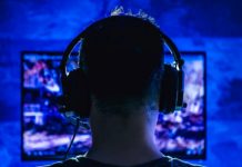 Lo sacan de la escuela para que se dedique a jugar Fortnite videojuegos