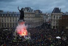 Chalecos amarillos amenazan con desobediencia civil en Francia francia