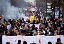 Continúan protestas contra la reforma de pensiones en Francia francia