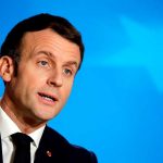 Emmanuel Macron, con covid-19, se aísla en una residencia cerca de París emmanuel macron