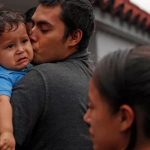 Guatemala carece de programas para reinsertar a la vida laboral a deportados guatemala