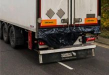 Descubren a 16 migrantes escondidos en el remolque de un camión en Holanda migrantes rescatados