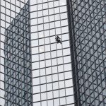 hombre arana frances