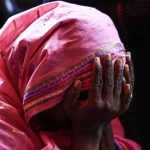 Adolescente que mató a su marido tras violarla no será condenada a la horca pena de muerte
