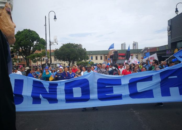 Huelga-hospitales-Costa-Rica_eYr3edW costa rica