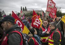 Sindicatos franceses vuelven a las calles en protesta contra la reforma de pensiones francia