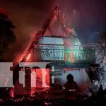 Se incendia bodega ferretera en el barrio Costa Rica nicaragua
