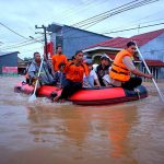 Al menos 68 los muertos por inundaciones y avalanchas en Indonesia 68 muertos